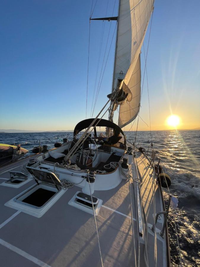 Sailboat B&B On Board Κατάνια Εξωτερικό φωτογραφία