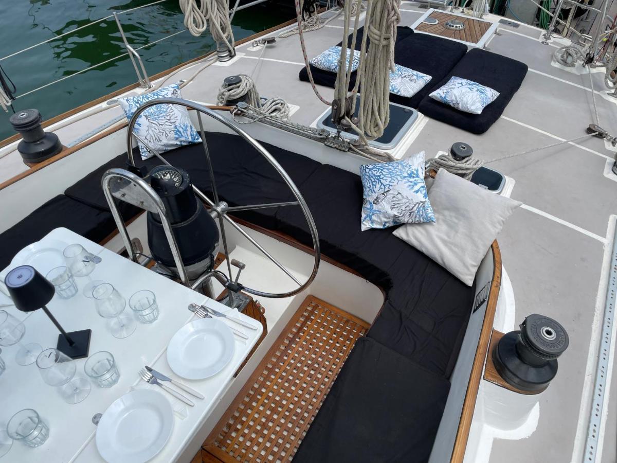 Sailboat B&B On Board Κατάνια Εξωτερικό φωτογραφία