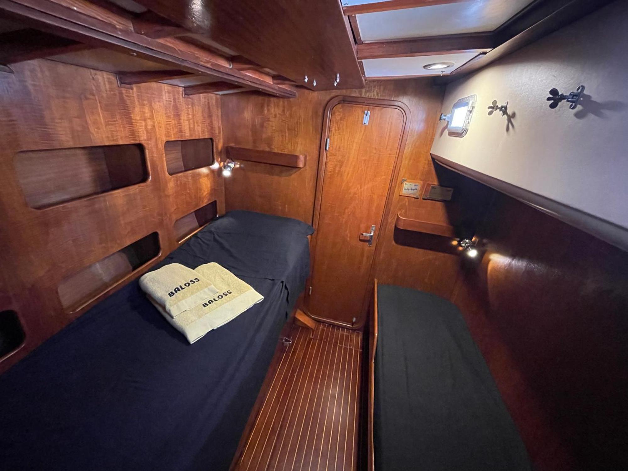 Sailboat B&B On Board Κατάνια Εξωτερικό φωτογραφία