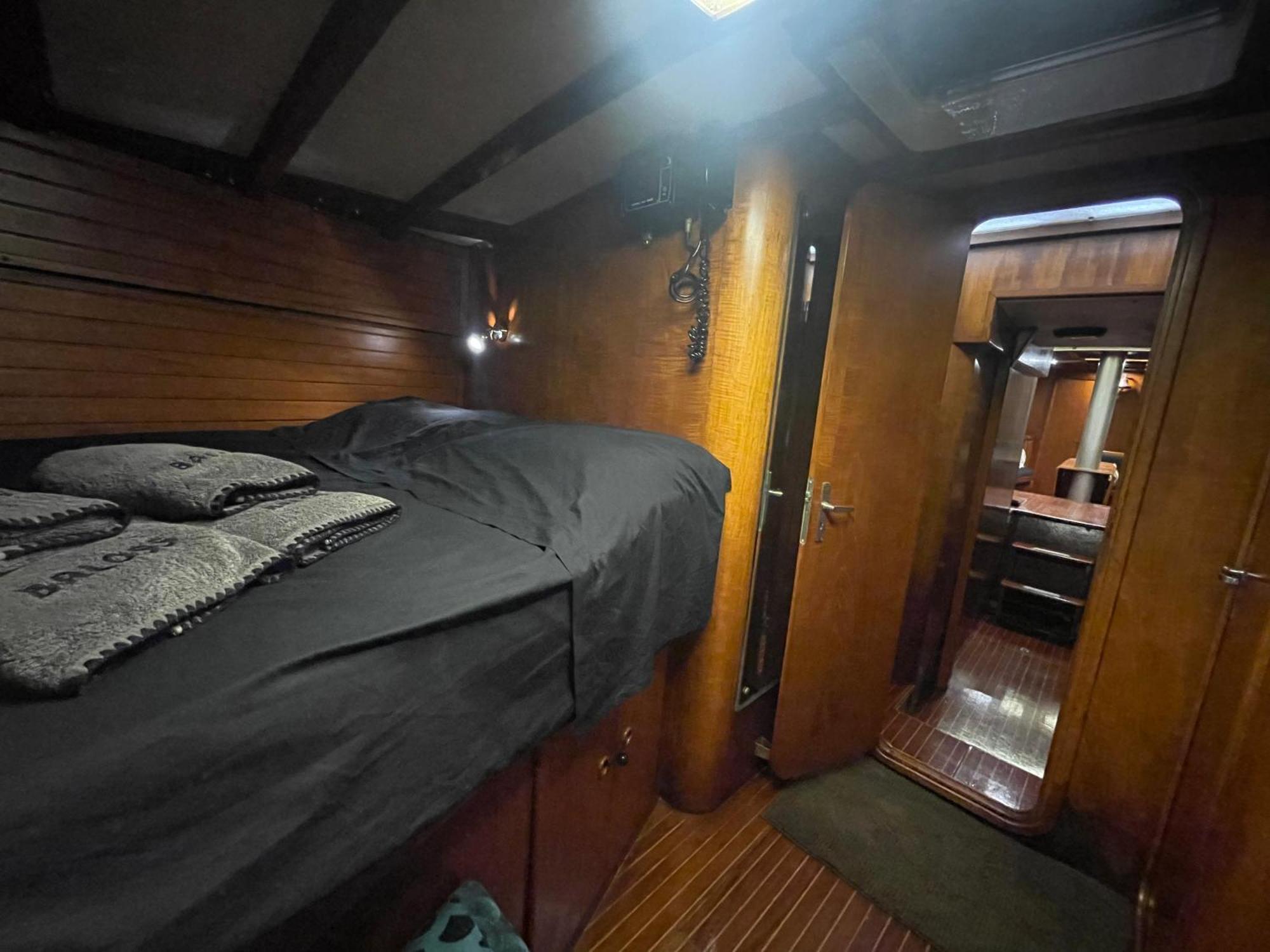 Sailboat B&B On Board Κατάνια Εξωτερικό φωτογραφία