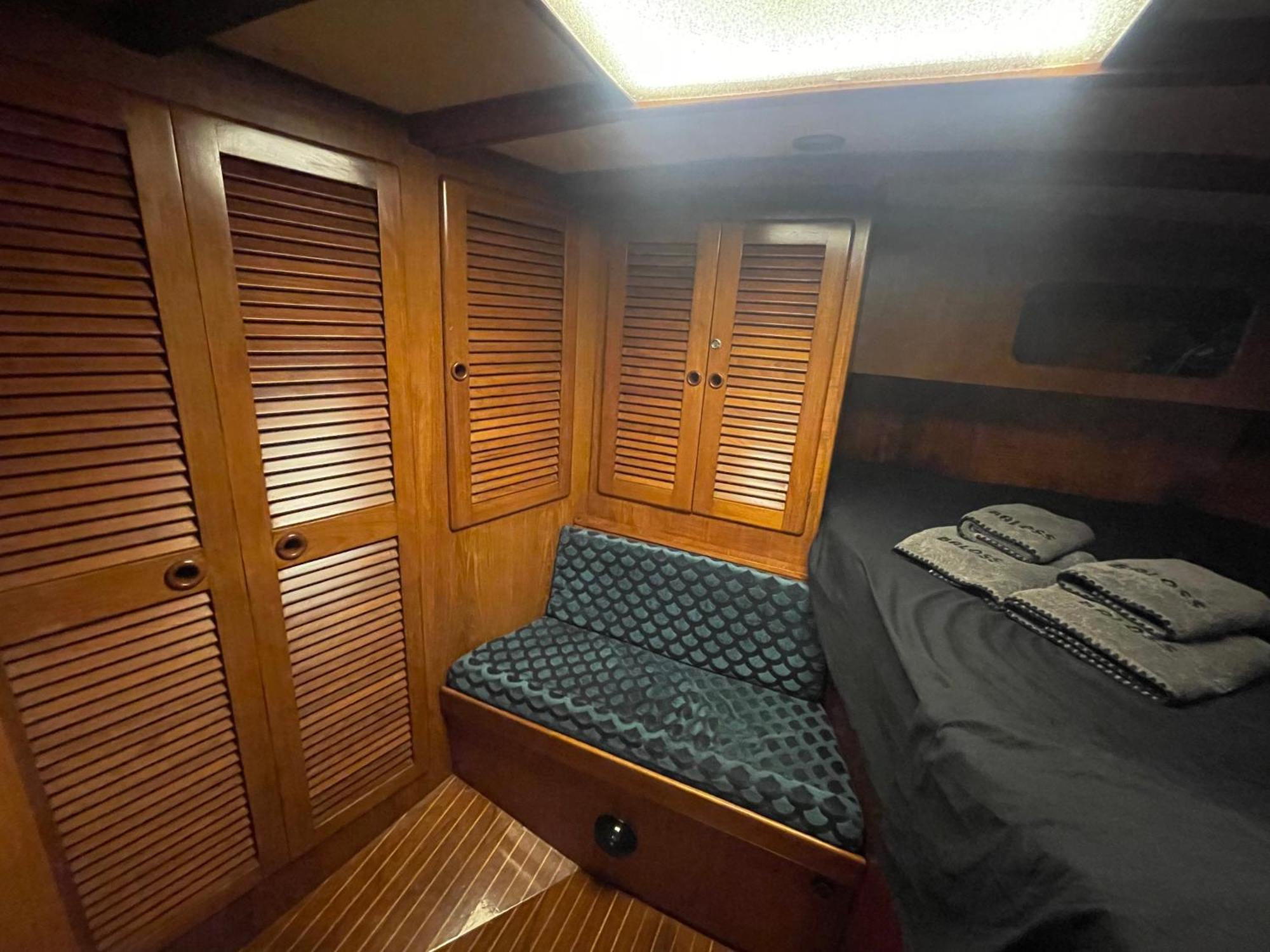 Sailboat B&B On Board Κατάνια Εξωτερικό φωτογραφία
