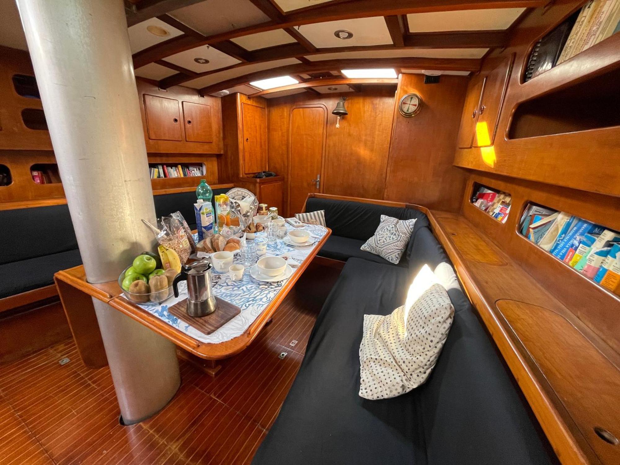 Sailboat B&B On Board Κατάνια Εξωτερικό φωτογραφία