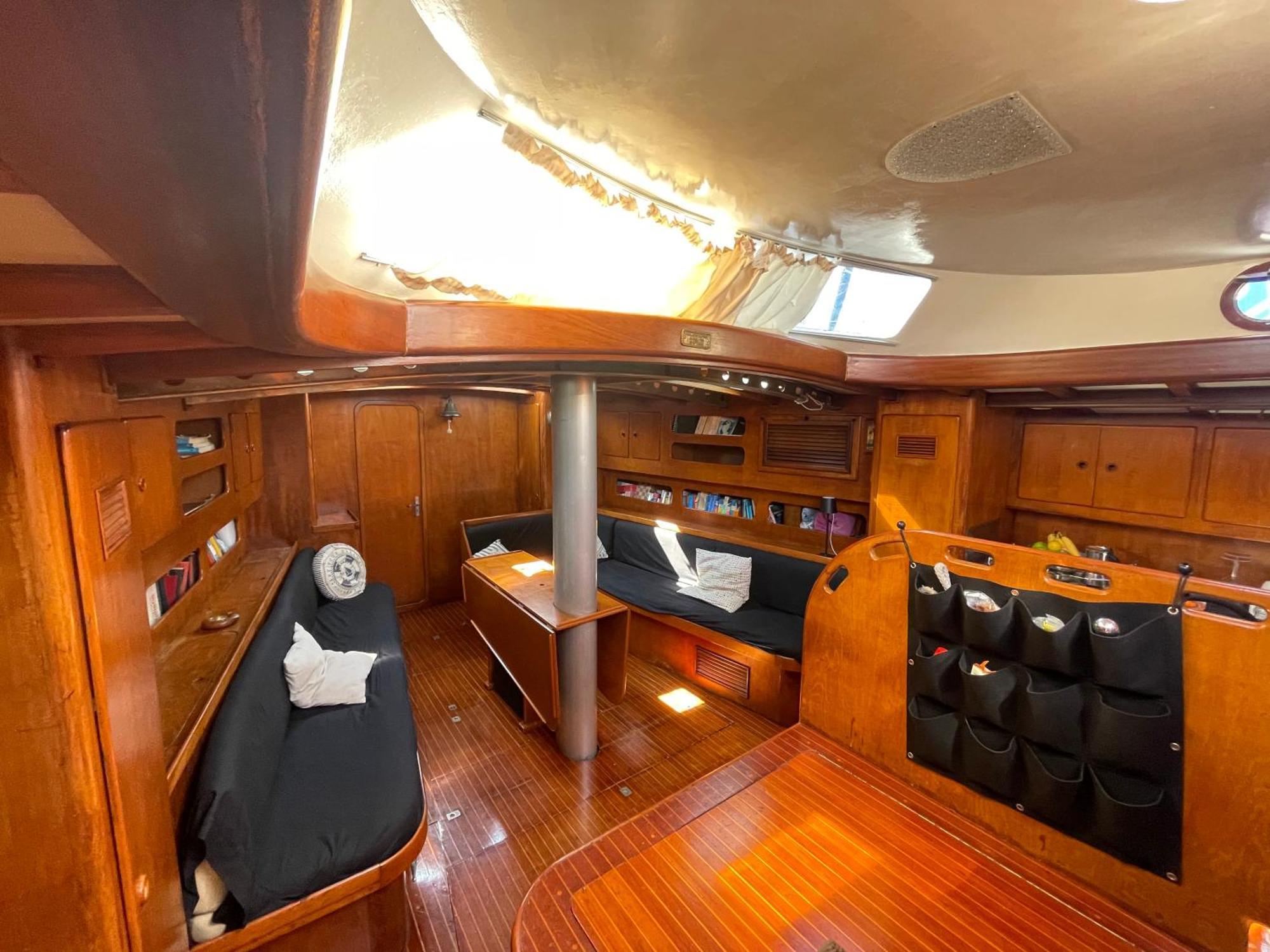 Sailboat B&B On Board Κατάνια Εξωτερικό φωτογραφία